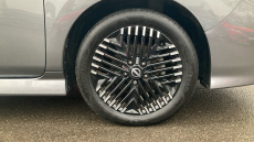 Nissan LEAF 110kW N-Connecta 39kWh 5dr Auto Electric Hatchback